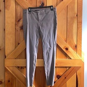 Kut from the Kloth, size 8 trouser skinny.  Gray.